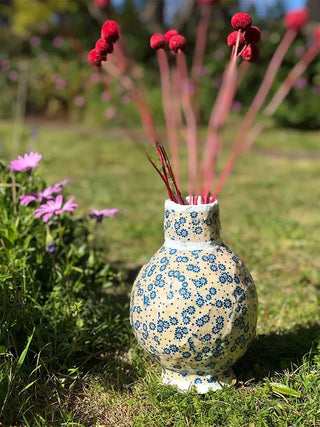 DIY: Dried Flower Arrangement & Handmade Vase with Our Decorative Paper