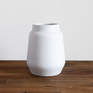 Vase - Paquita White